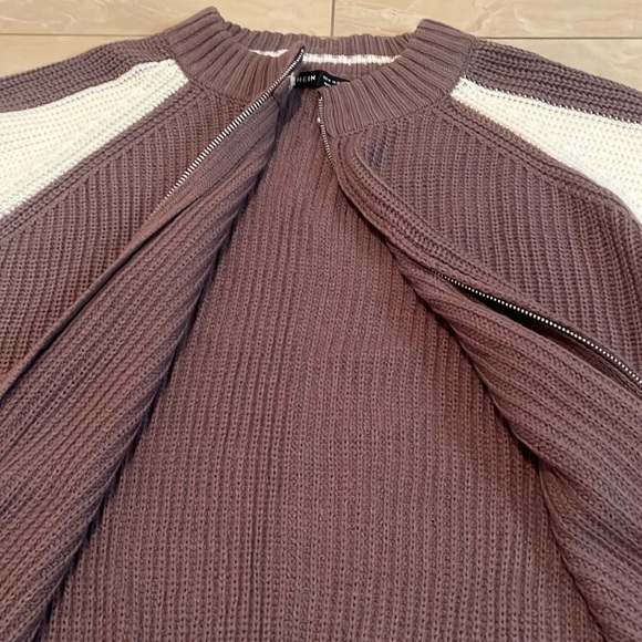 Two-tone knit bomber - Picture 4 of 4